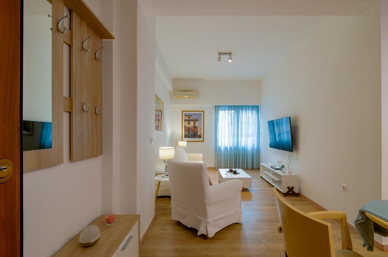 Nice 1Bd Apartment Close To Metro Station Ampelokipoi Atenas Exterior foto