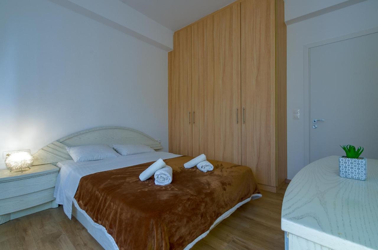 Nice 1Bd Apartment Close To Metro Station Ampelokipoi Atenas Exterior foto